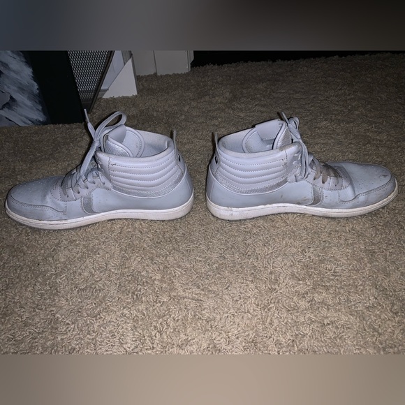 Jordan High Tops - Picture 2 of 6